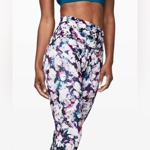 Lululemon Leggings Utopia Multi size 6